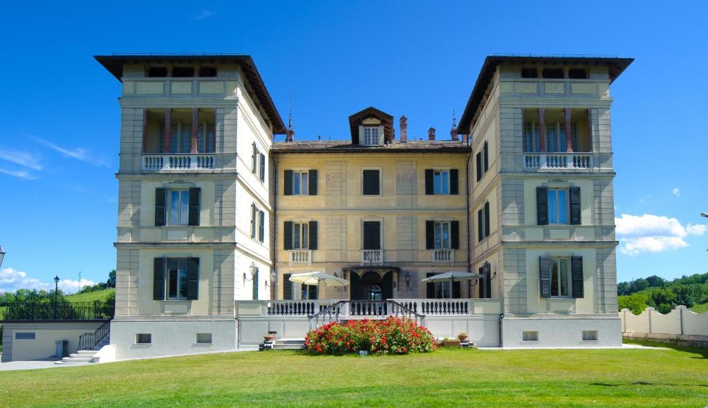 Hotel Villa La Bollina Serravalle Scrivia Exterior foto